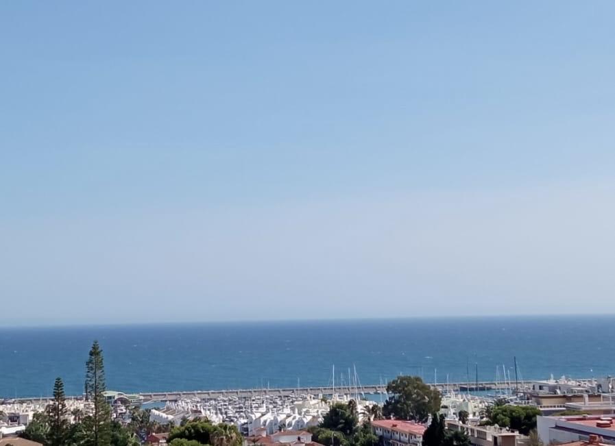 Apartment for Rent in Benalmádena
