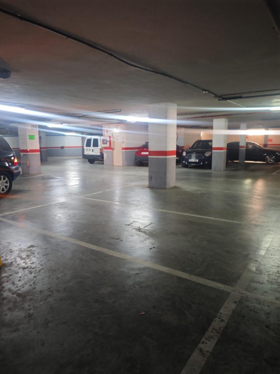 Garaje en Venta en Roquetas de Mar