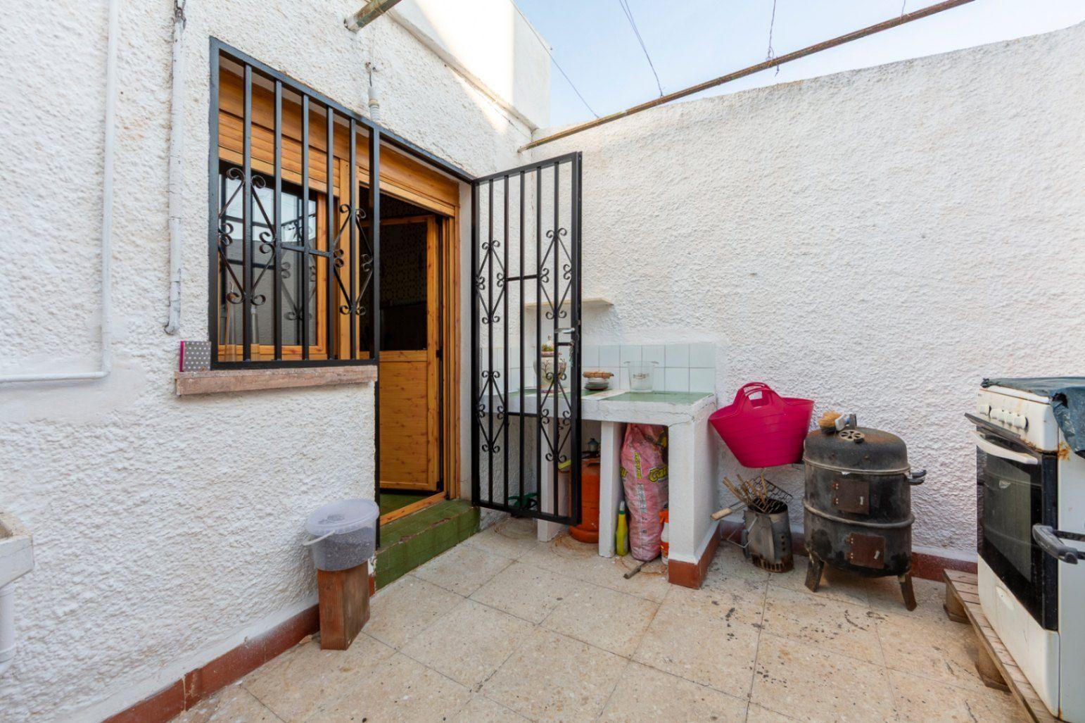 Chalet for Sale in Roquetas de Mar