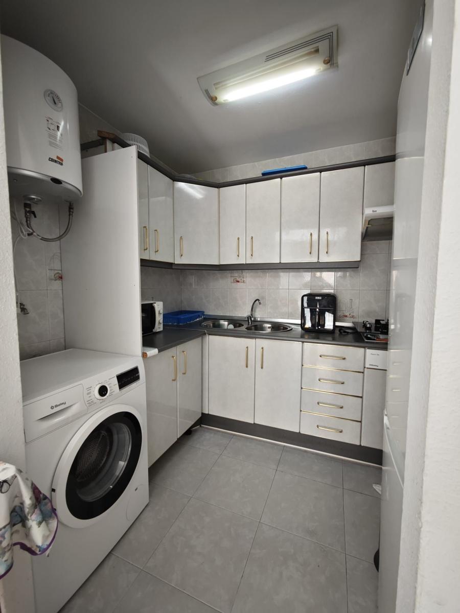 Flat for Sale in Roquetas de Mar