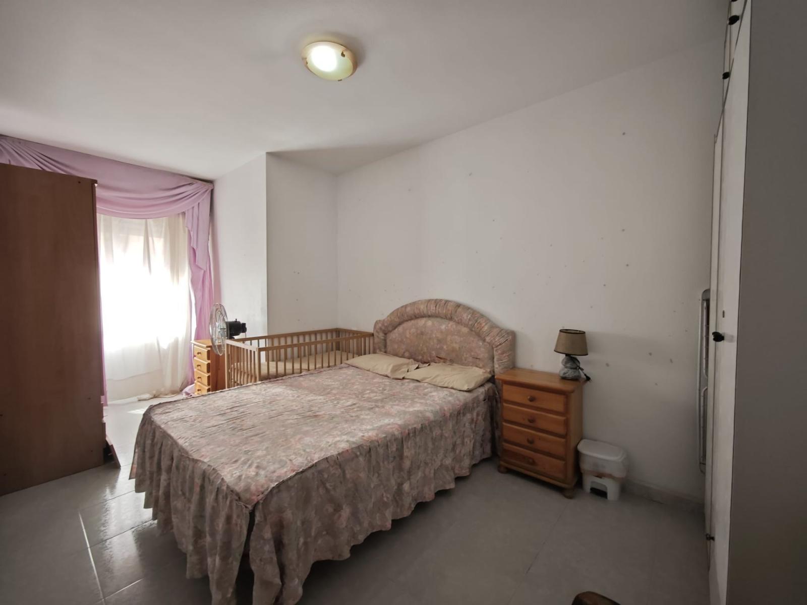 Flat for Sale in Roquetas de Mar