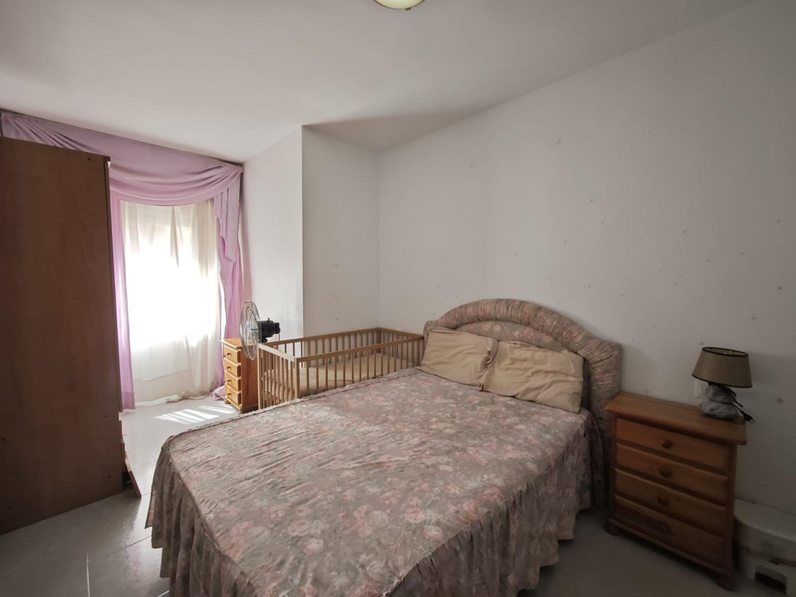 Flat for Sale in Roquetas de Mar