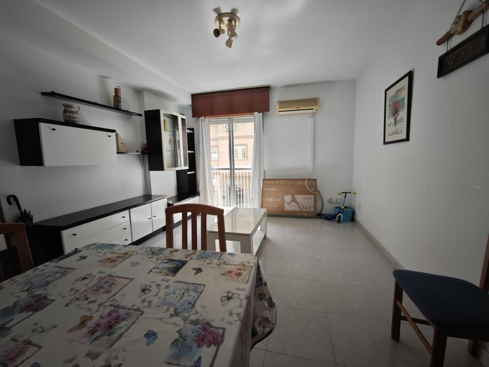 Flat for Sale in Roquetas de Mar