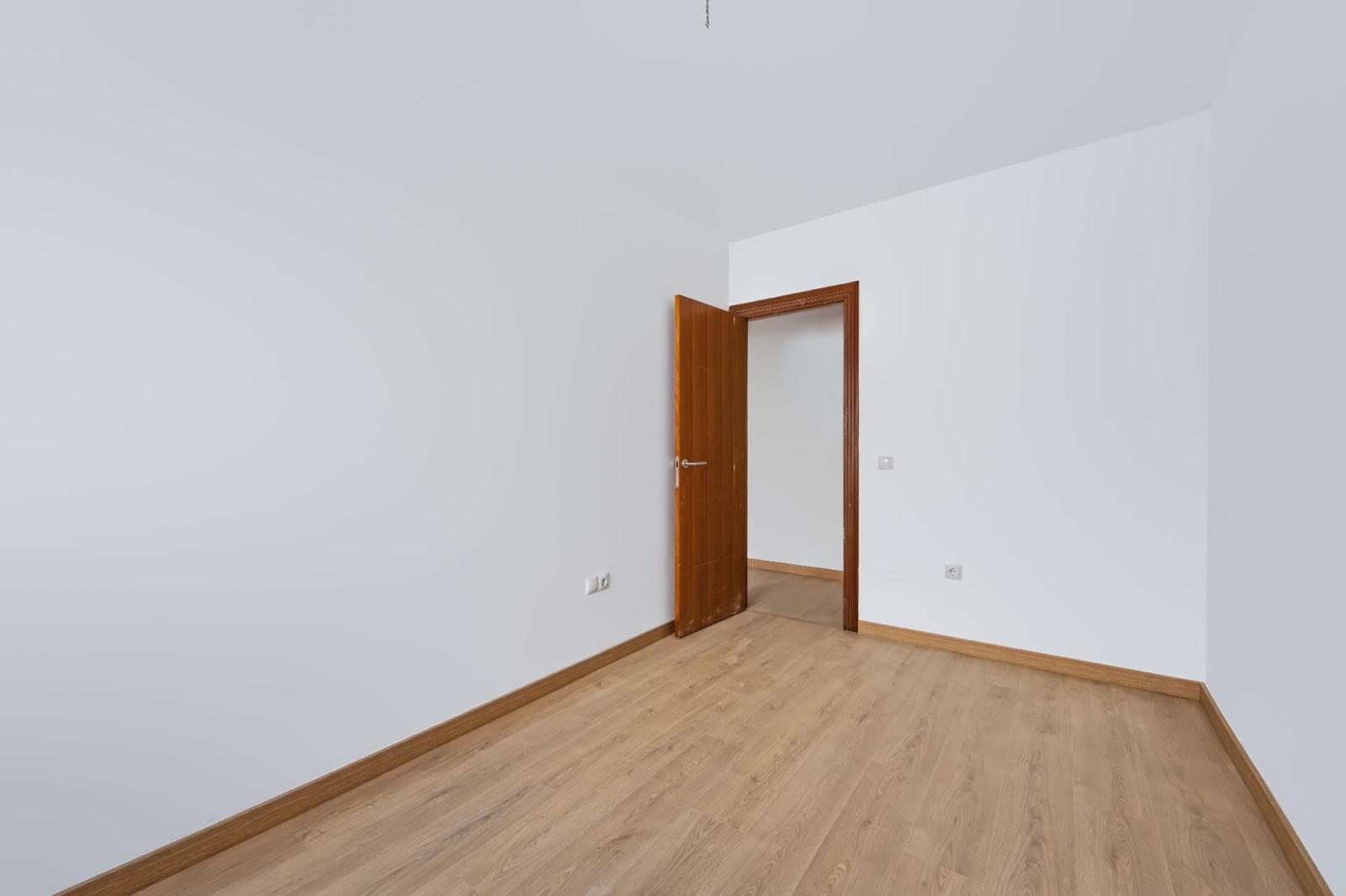 Flat for Sale in Roquetas de Mar