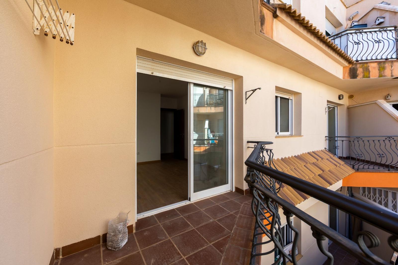 Flat for Sale in Roquetas de Mar