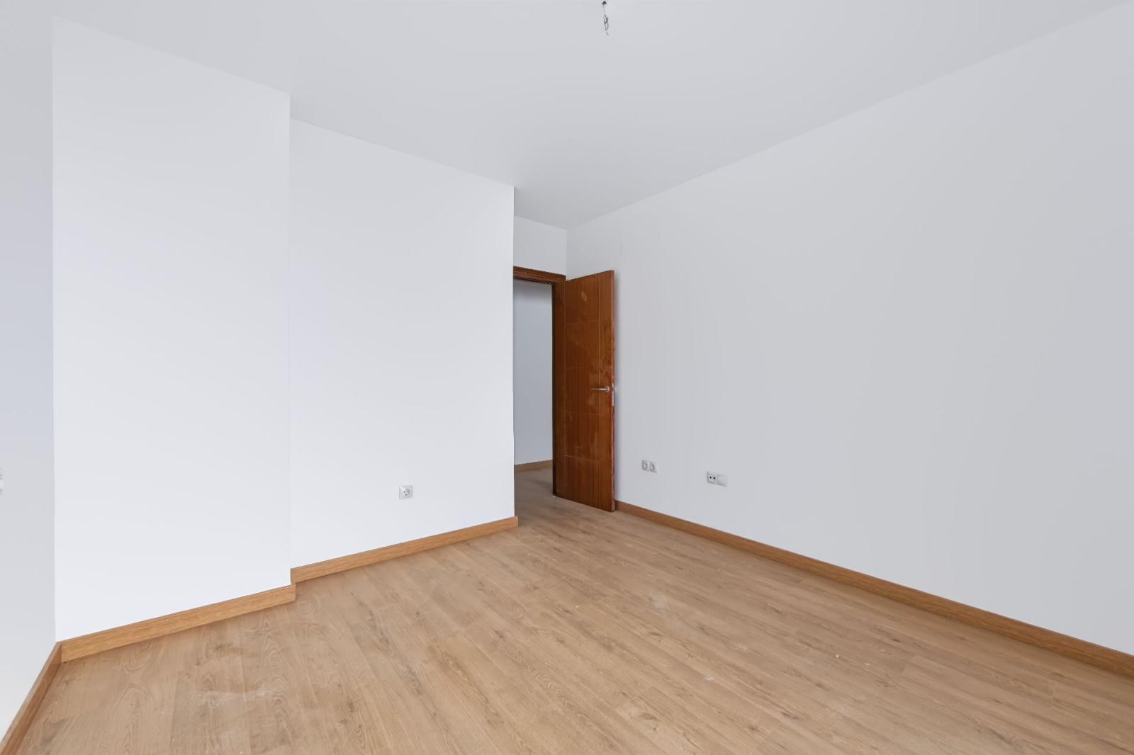 Flat for Sale in Roquetas de Mar