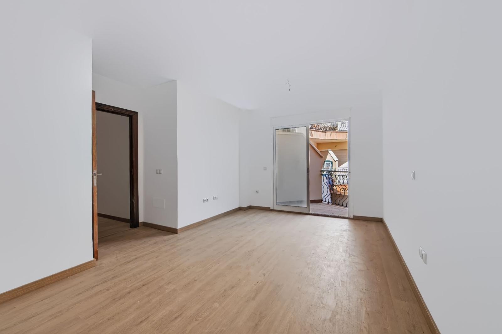 Flat for Sale in Roquetas de Mar