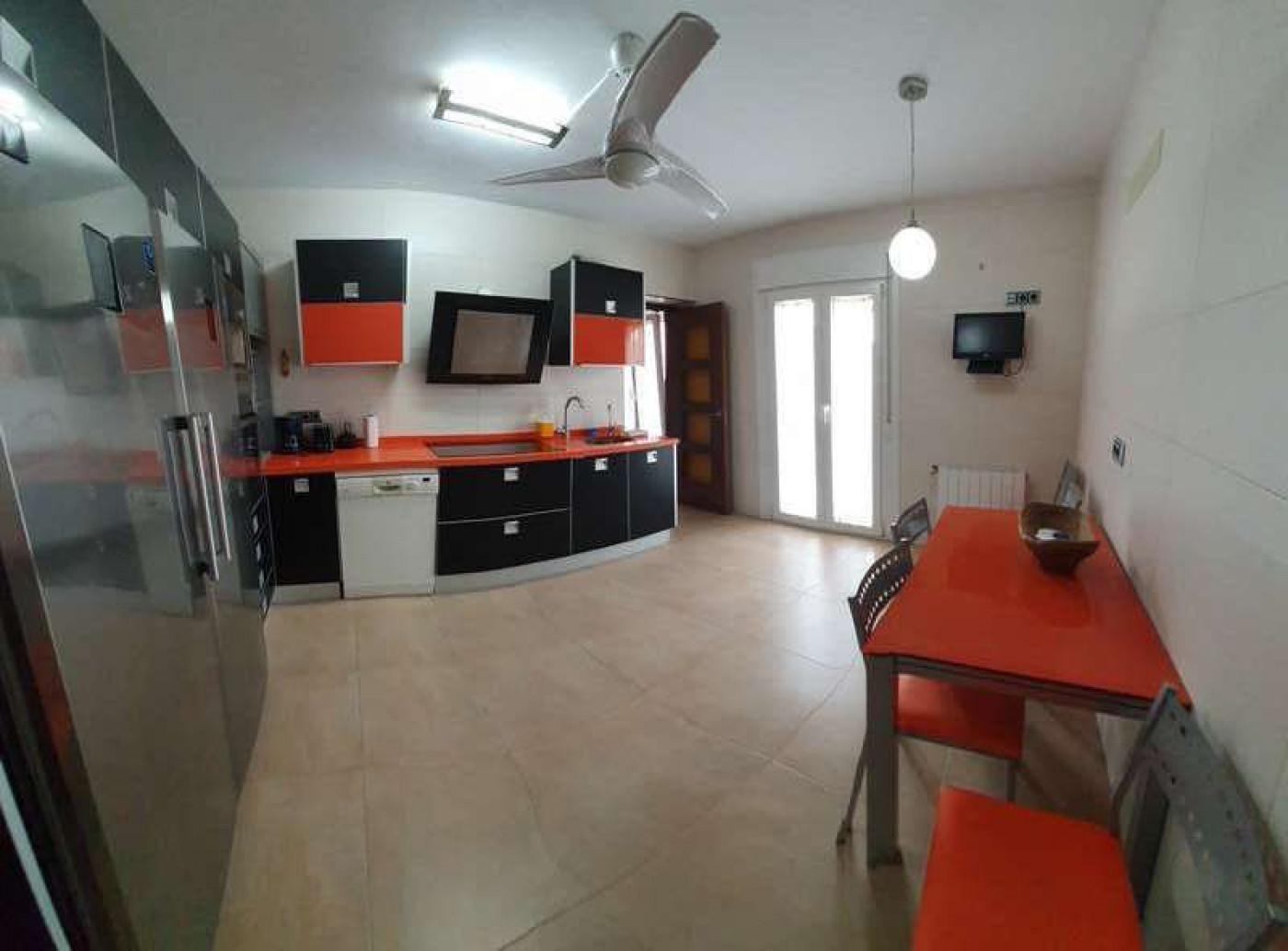 Chalet for Sale in Roquetas de Mar