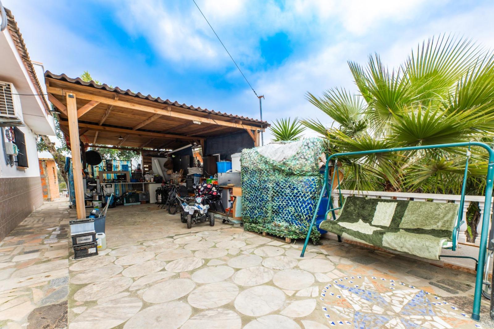 Chalet for Sale in Turís