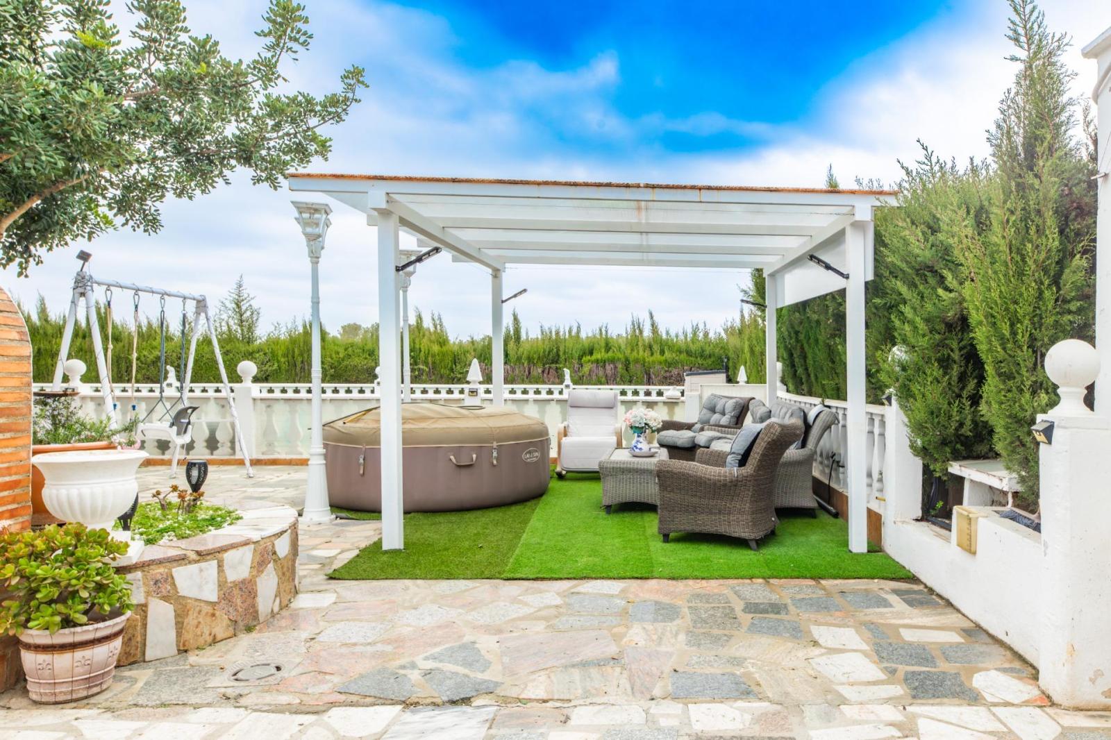 Chalet for Sale in Turís