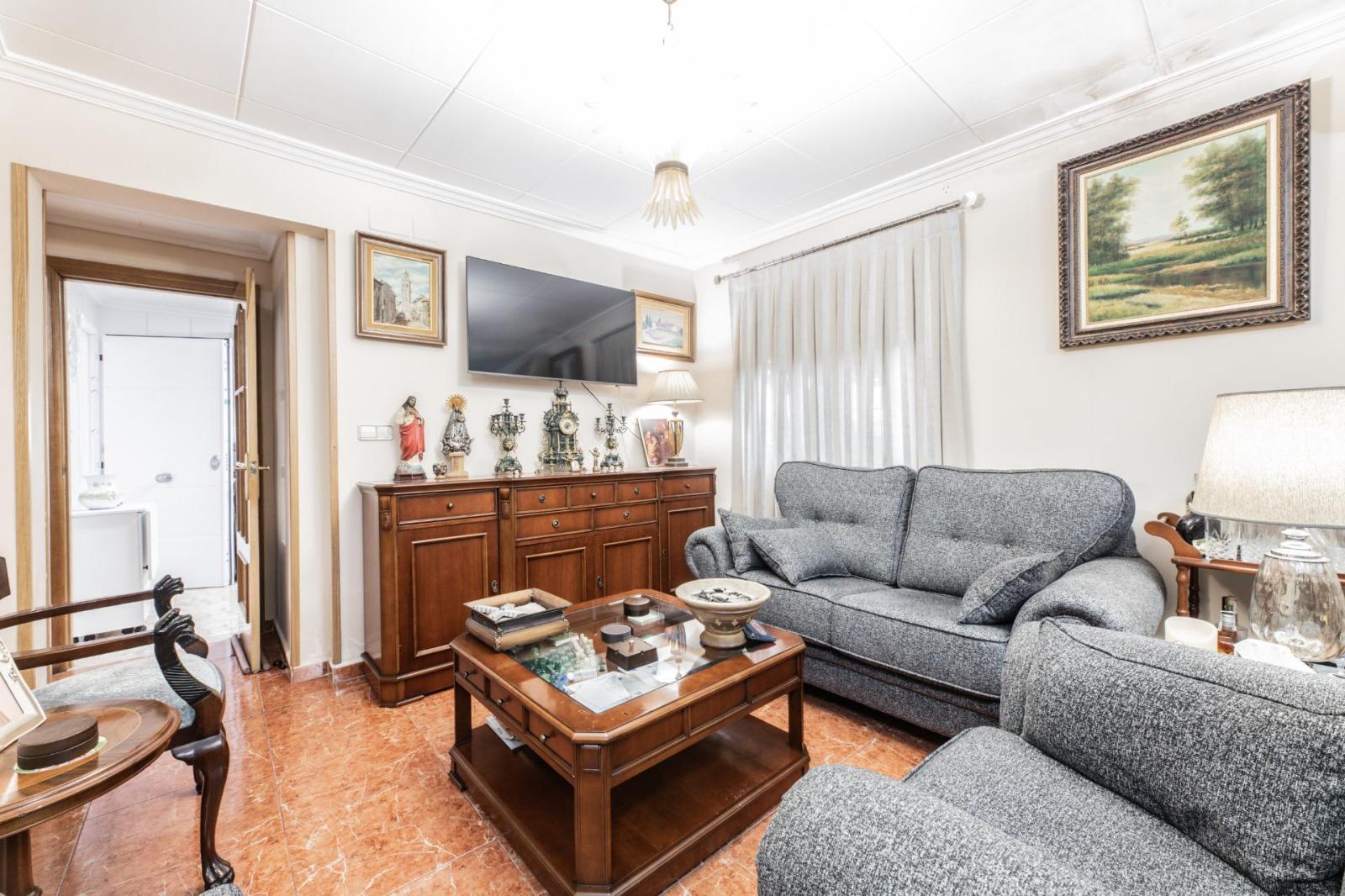 Chalet for Sale in Turís