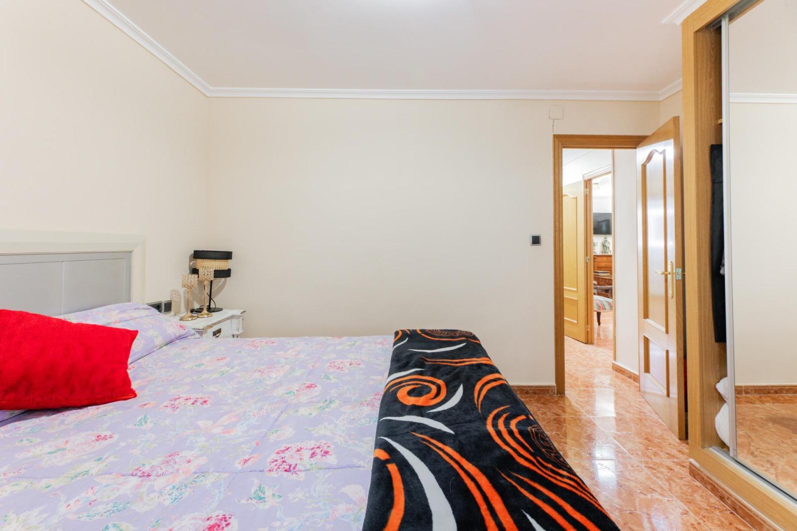 Chalet for Sale in Turís