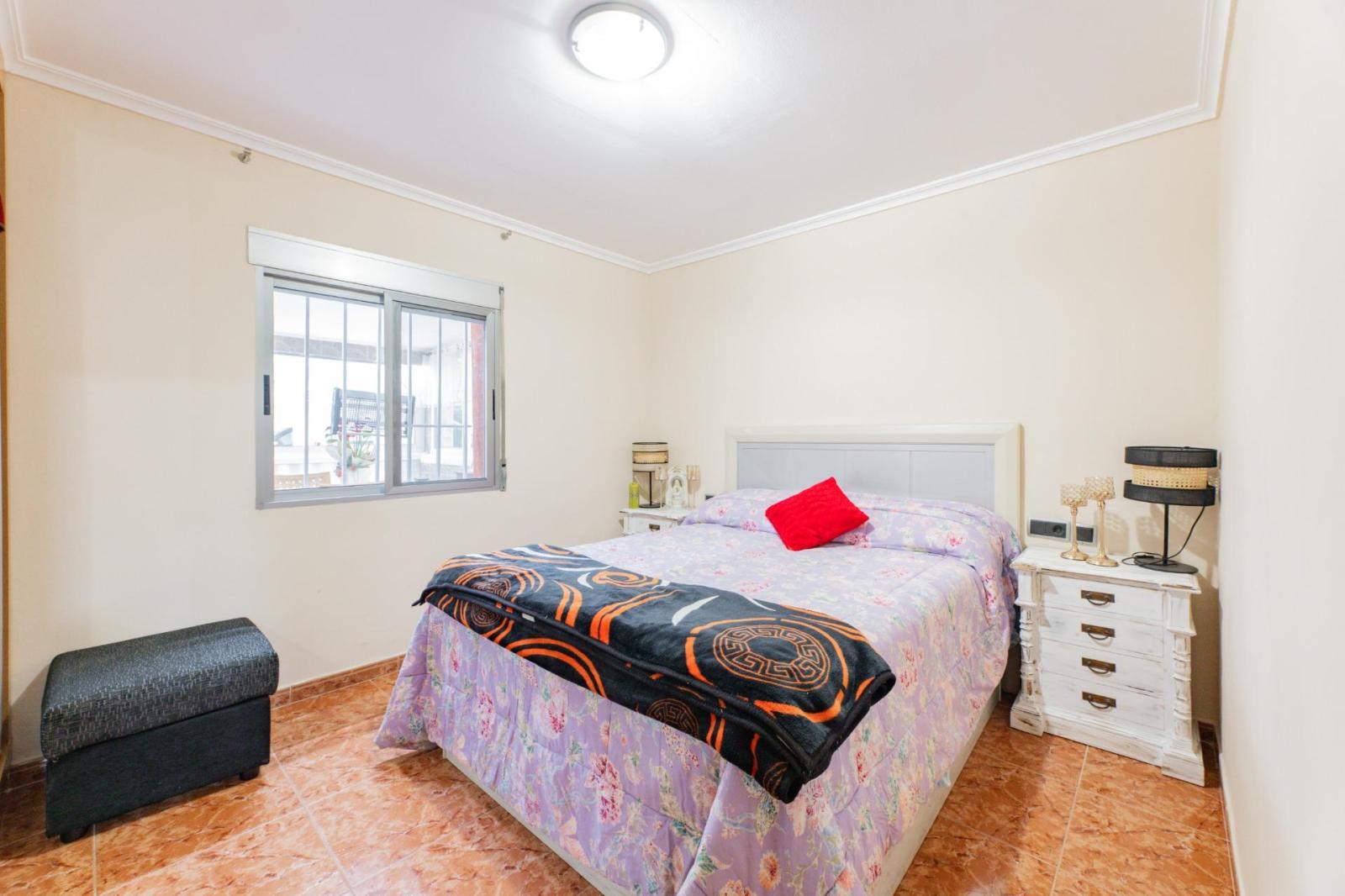 Chalet for Sale in Turís