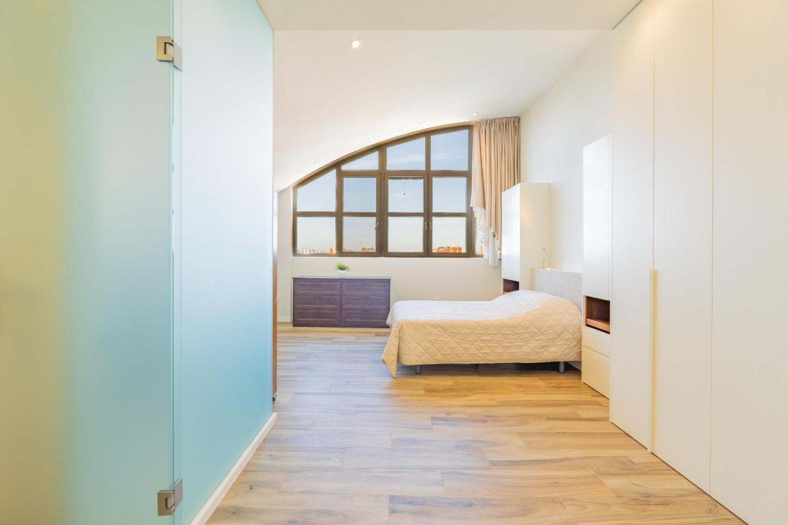 Duplex for Sale in Valencia
