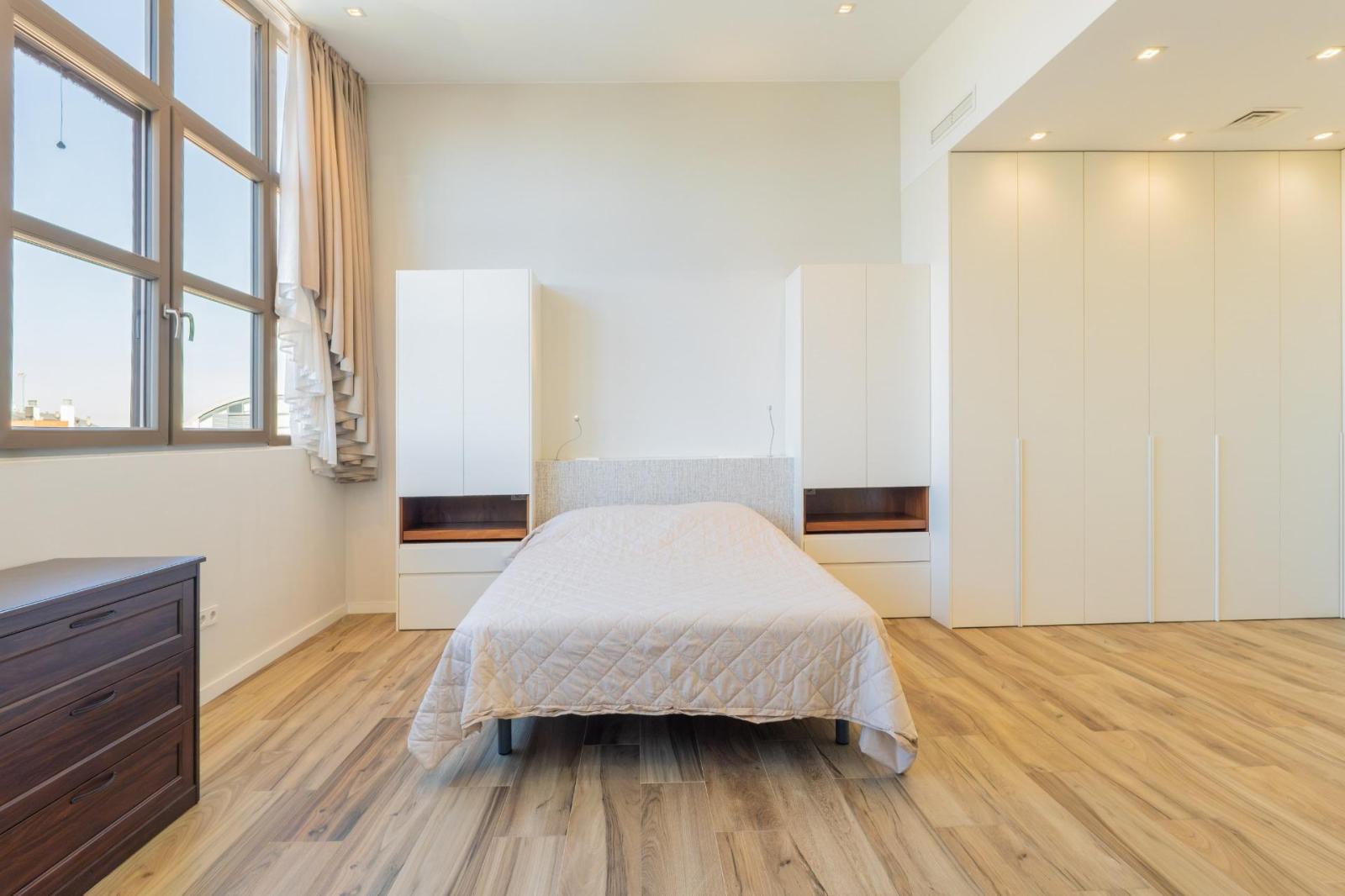Duplex for Sale in Valencia
