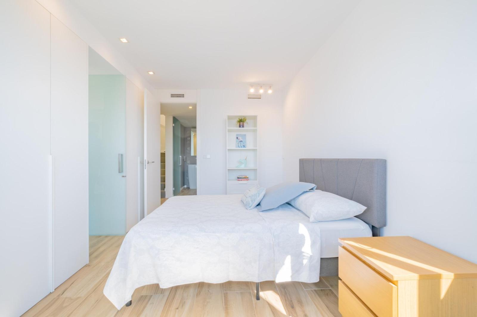 Duplex for Sale in Valencia