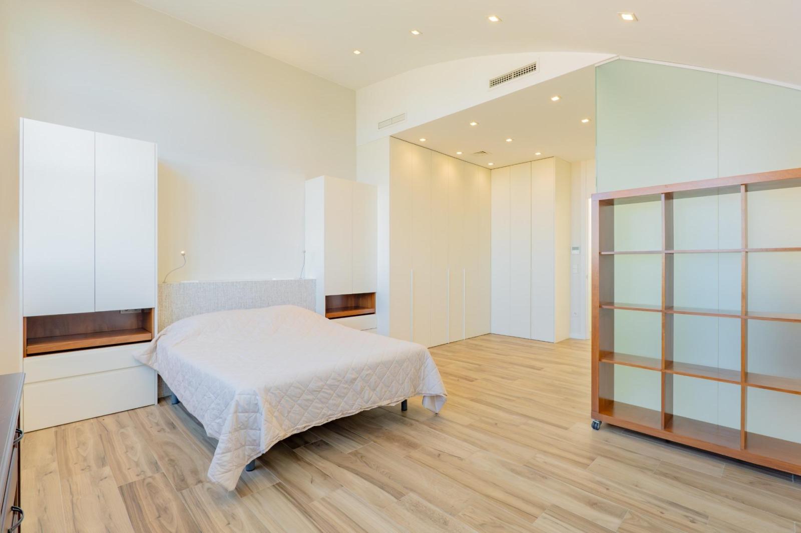 Duplex for Sale in Valencia
