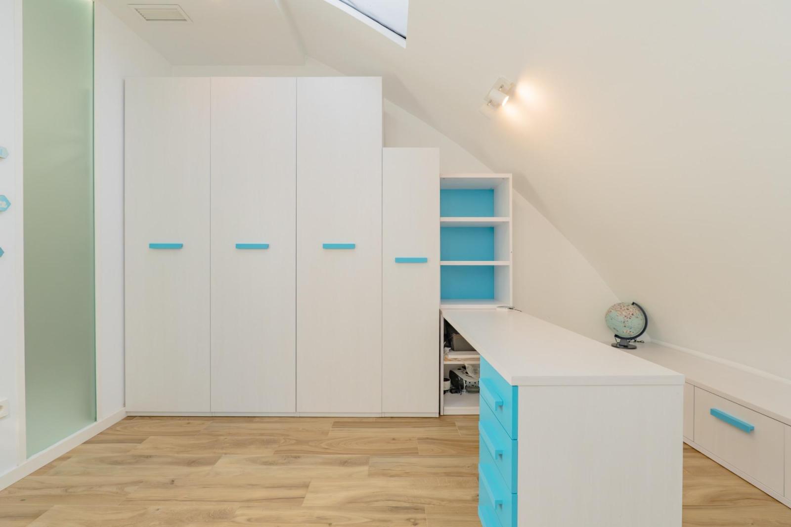 Duplex for Sale in Valencia