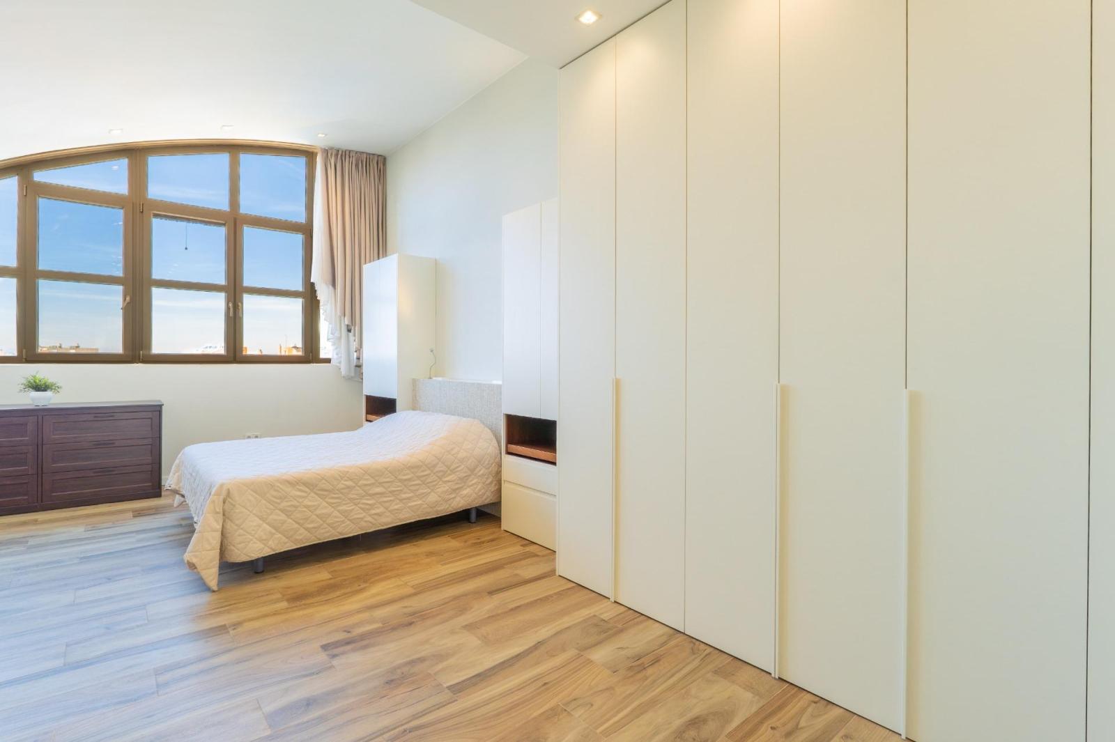 Duplex for Sale in Valencia