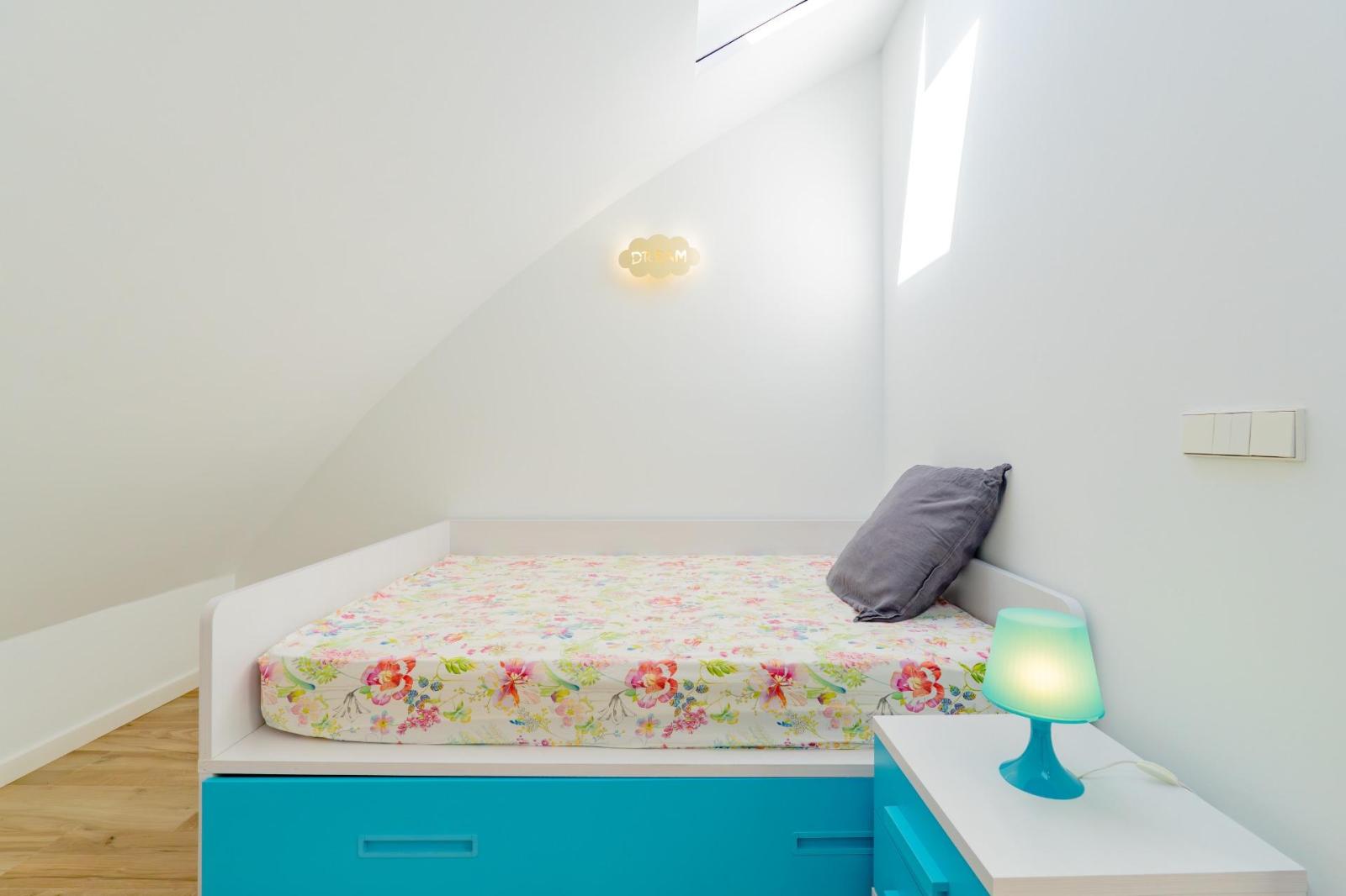 Duplex for Sale in Valencia