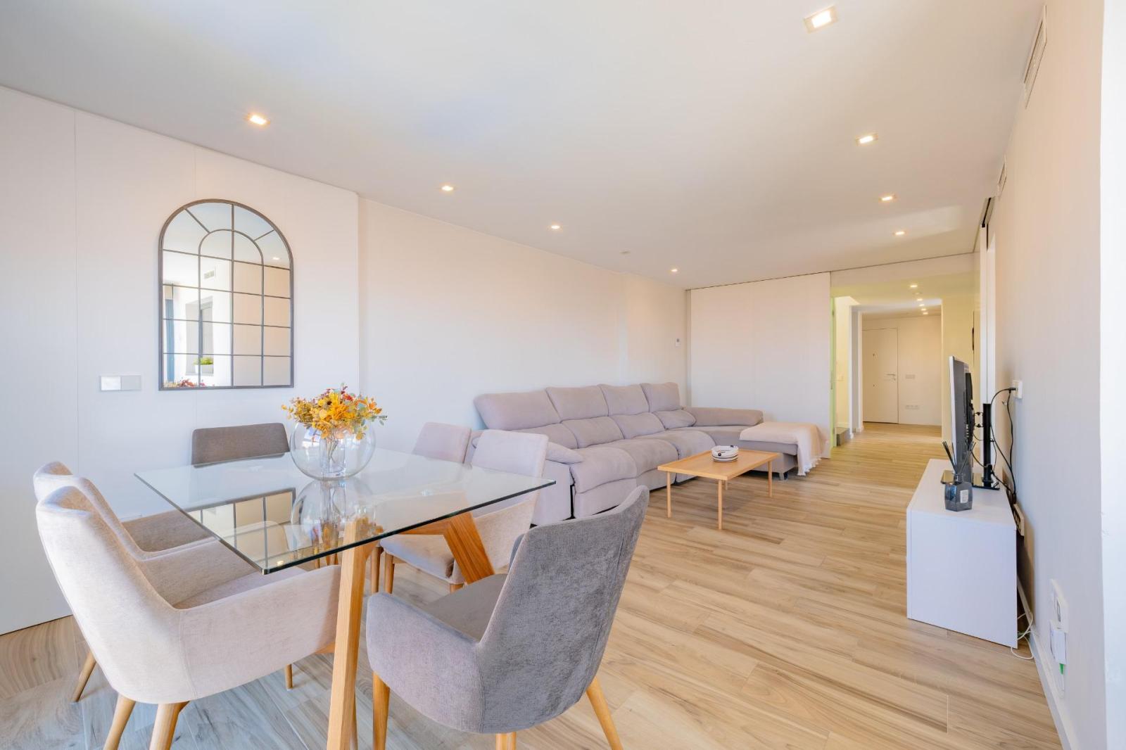 Duplex for Sale in Valencia