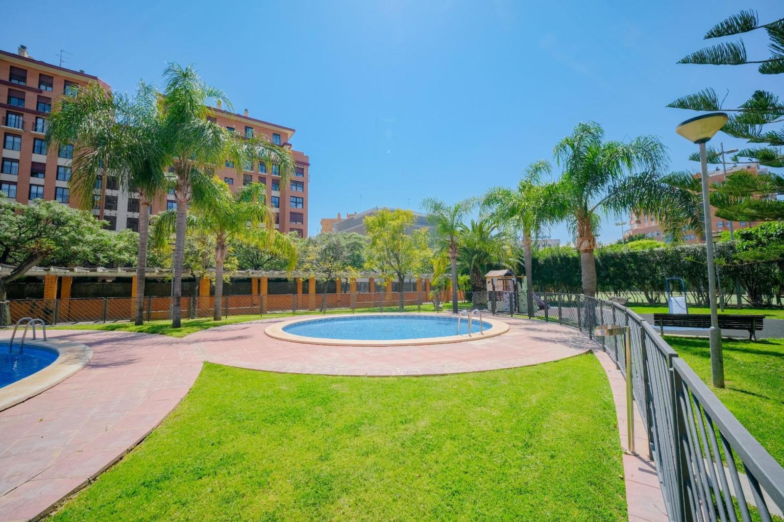 Duplex for Sale in Valencia