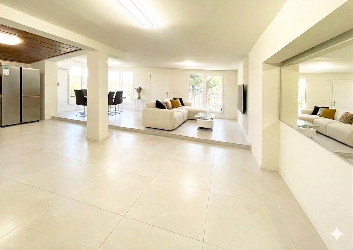 Chalet for Sale in Torrent
