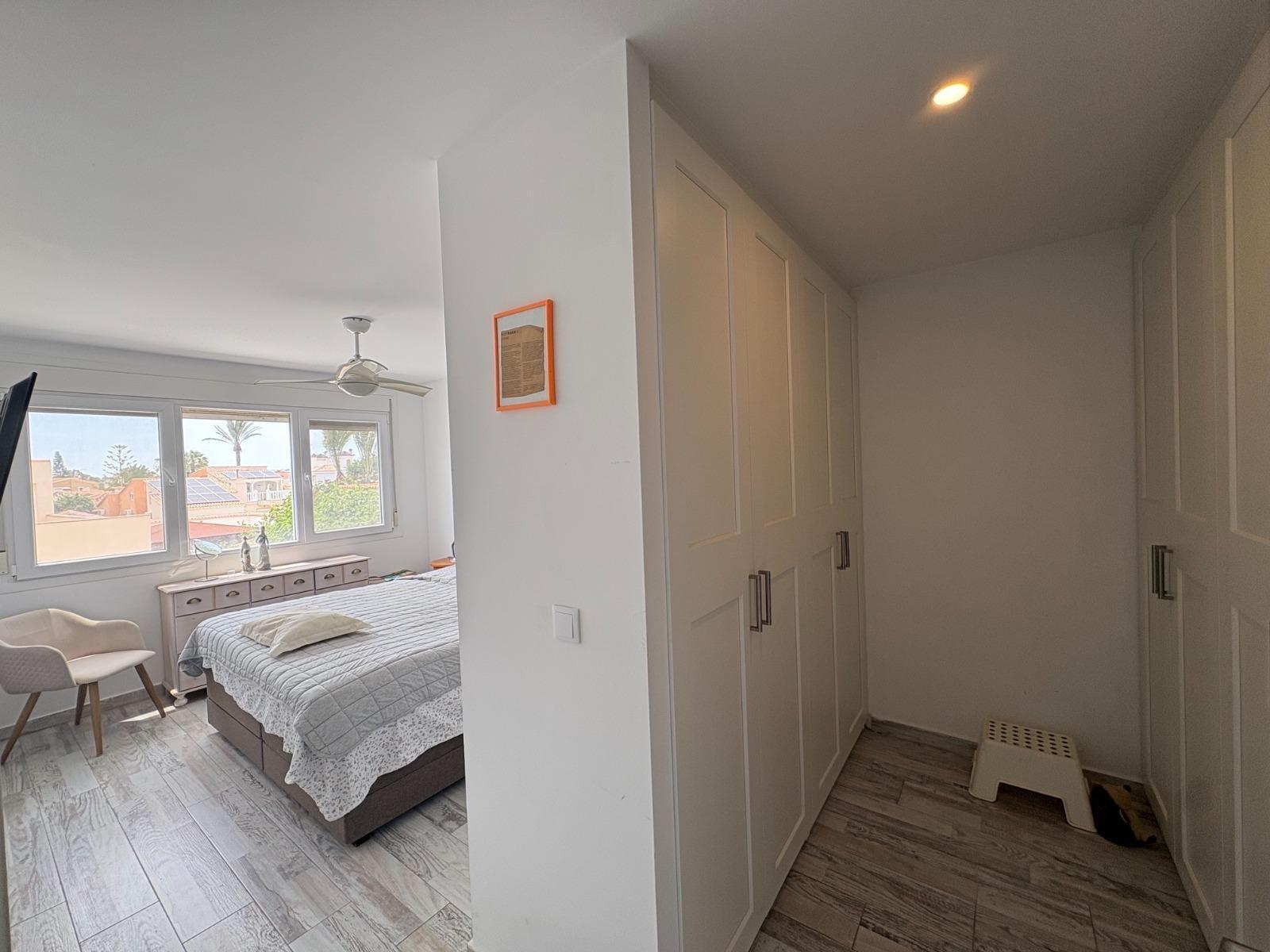 Chalet for Sale in Torrevieja