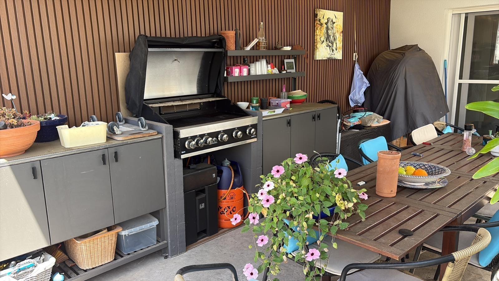 Chalet for Sale in Torrevieja