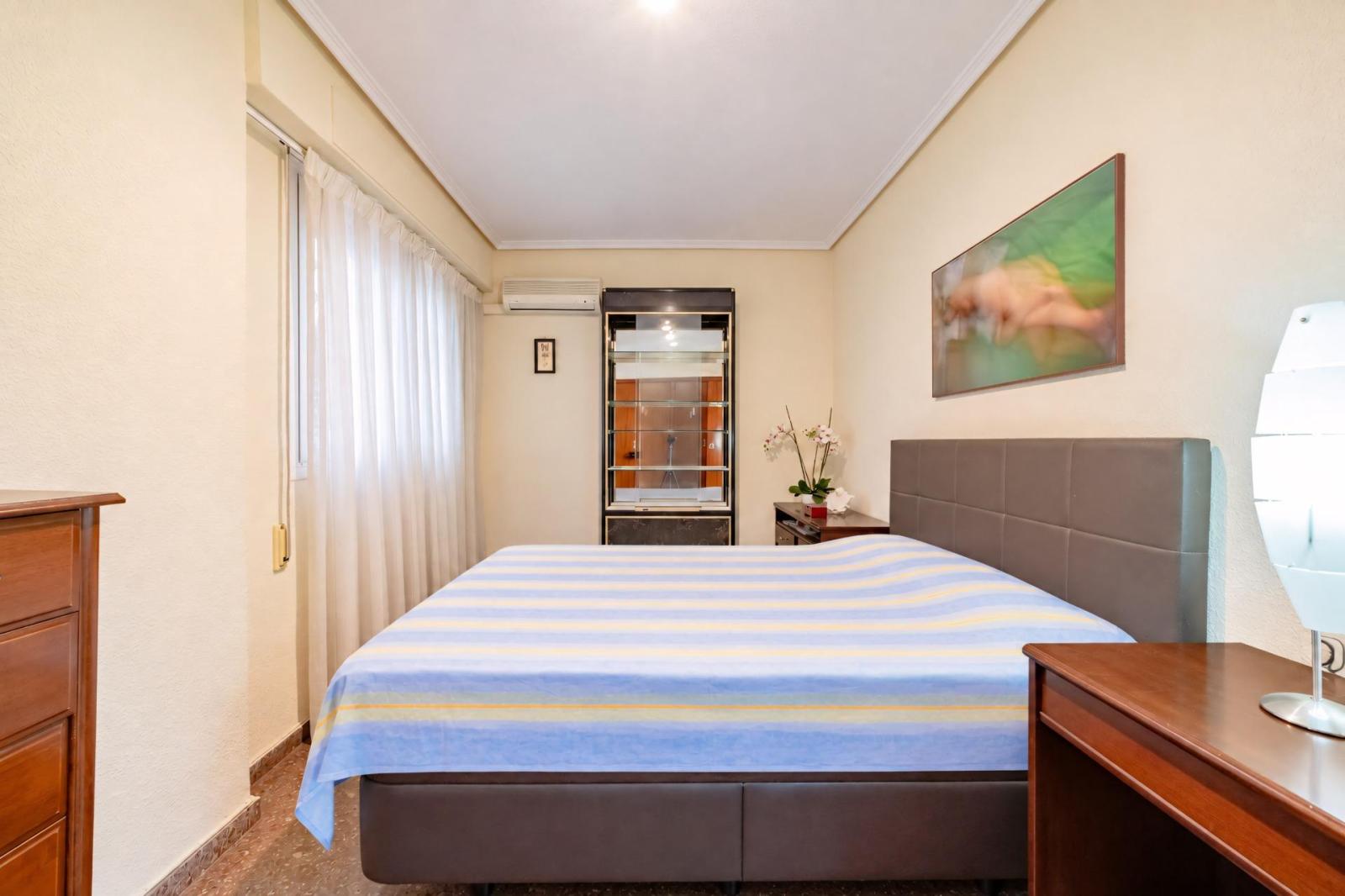 Flat for Sale in Valencia