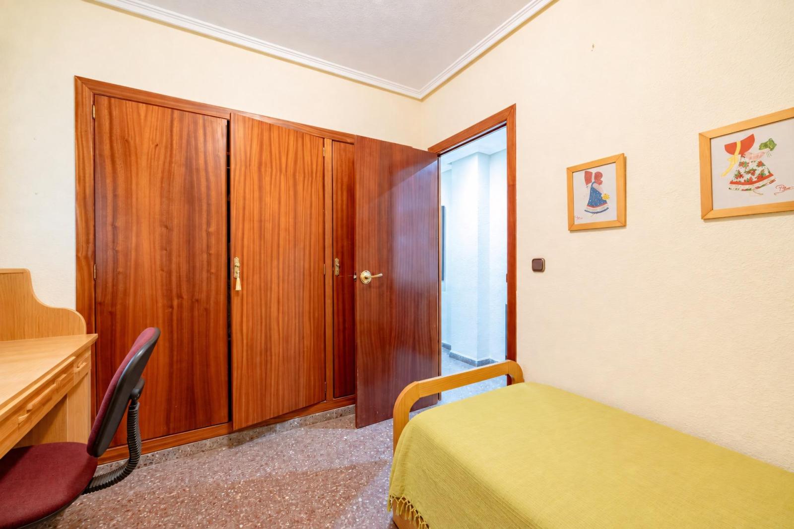 Flat for Sale in Valencia