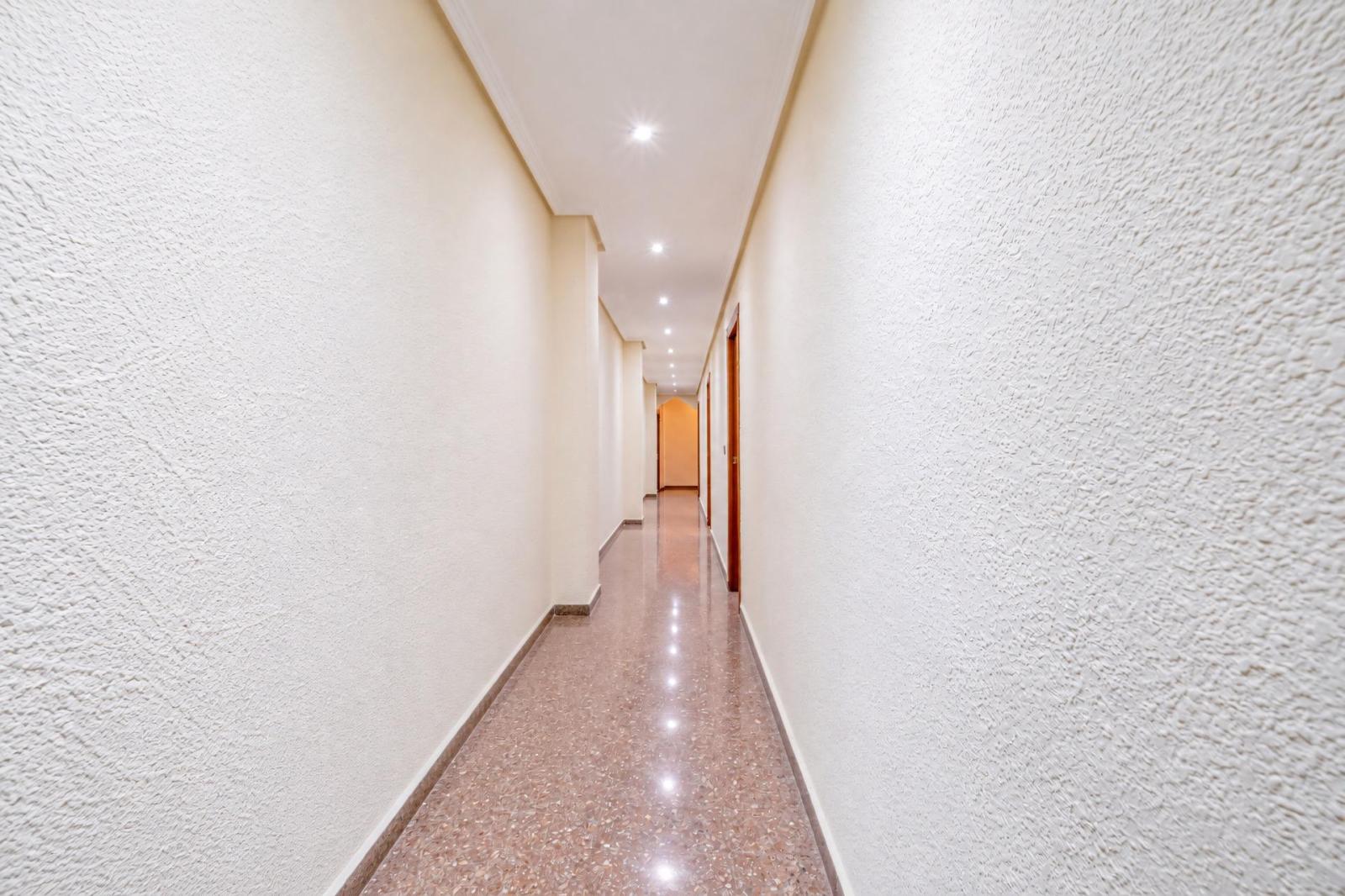 Flat for Sale in Valencia