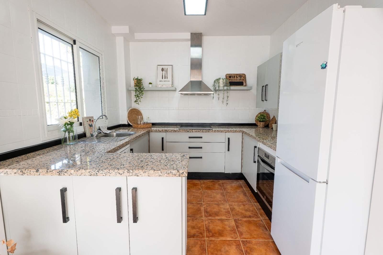 Chalet for Sale in Benalmádena