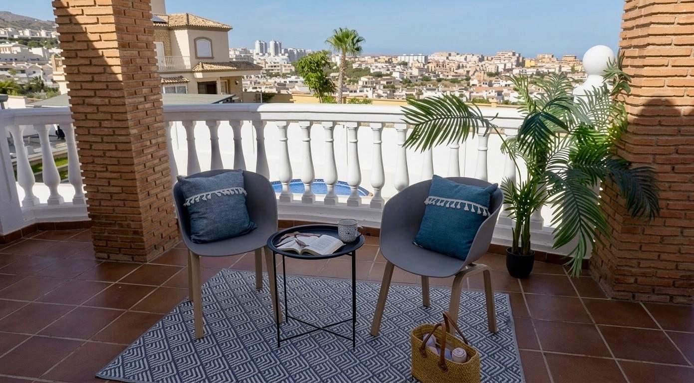 Chalet for Sale in Benalmádena