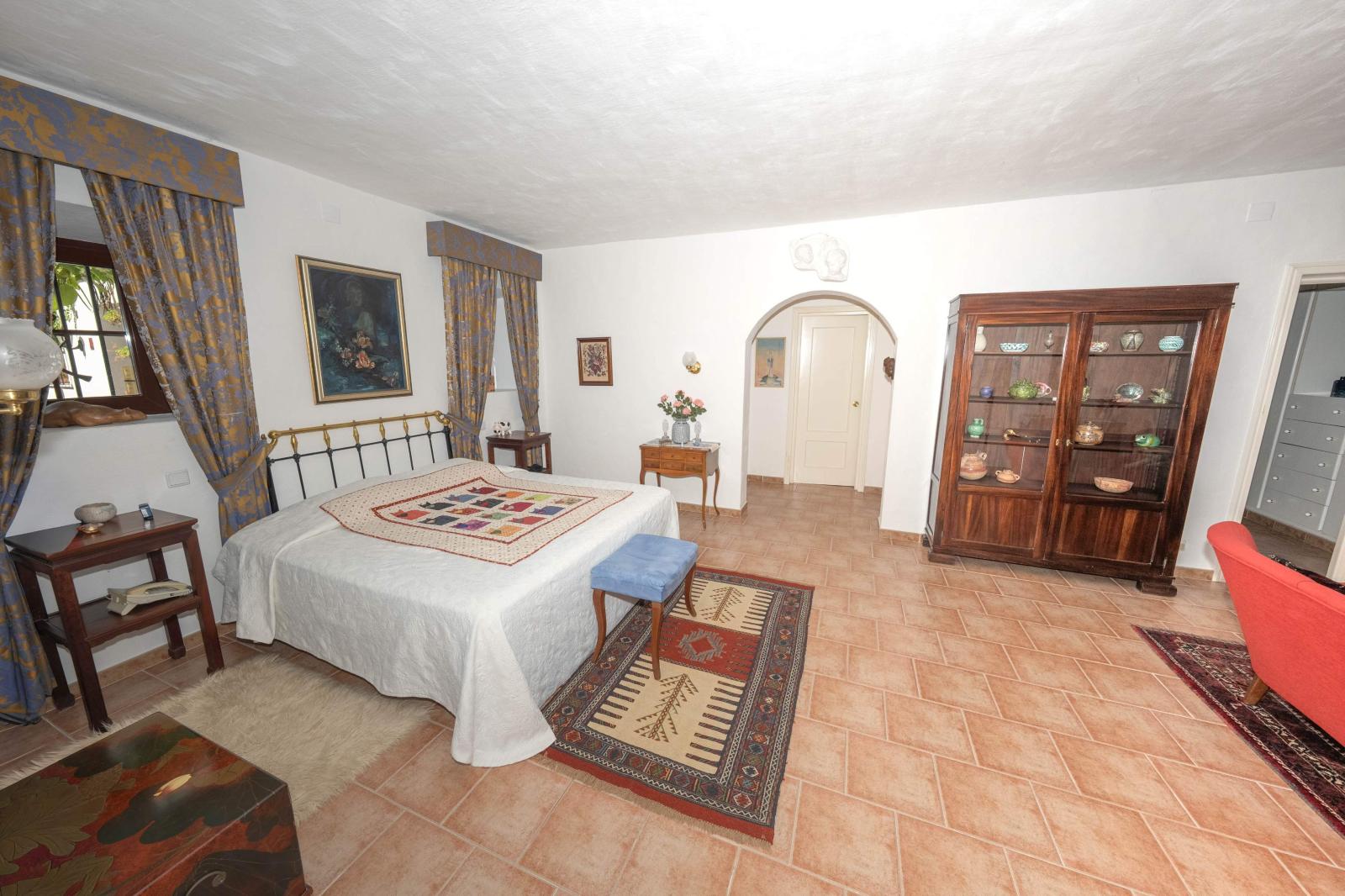Chalet for Sale in Alhaurín de la Torre