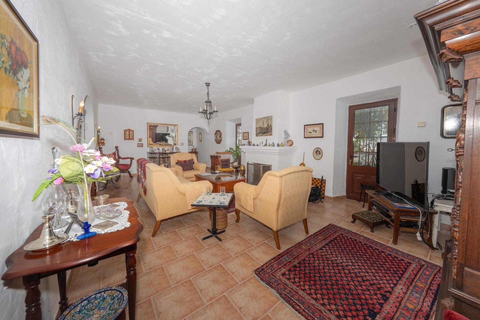 Chalet for Sale in Alhaurín de la Torre