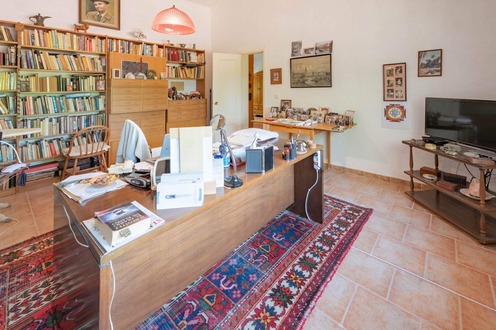 Chalet for Sale in Alhaurín de la Torre