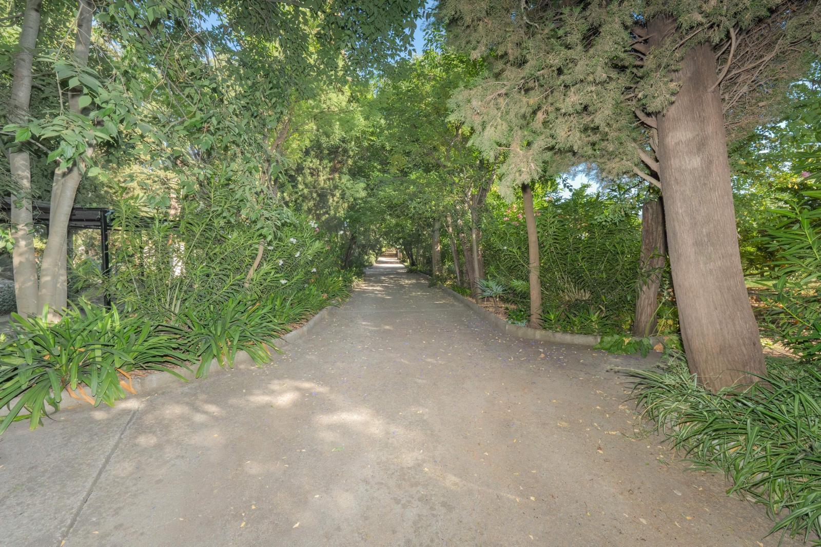 Chalet for Sale in Alhaurín de la Torre