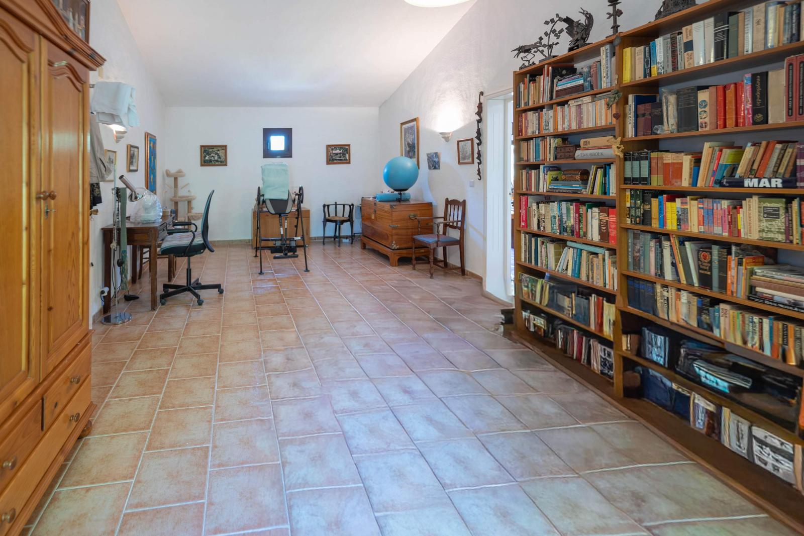Chalet for Sale in Alhaurín de la Torre