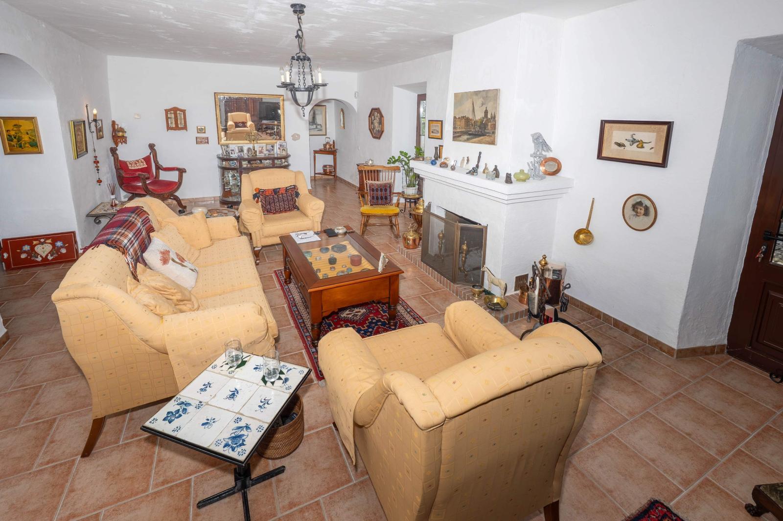 Chalet for Sale in Alhaurín de la Torre