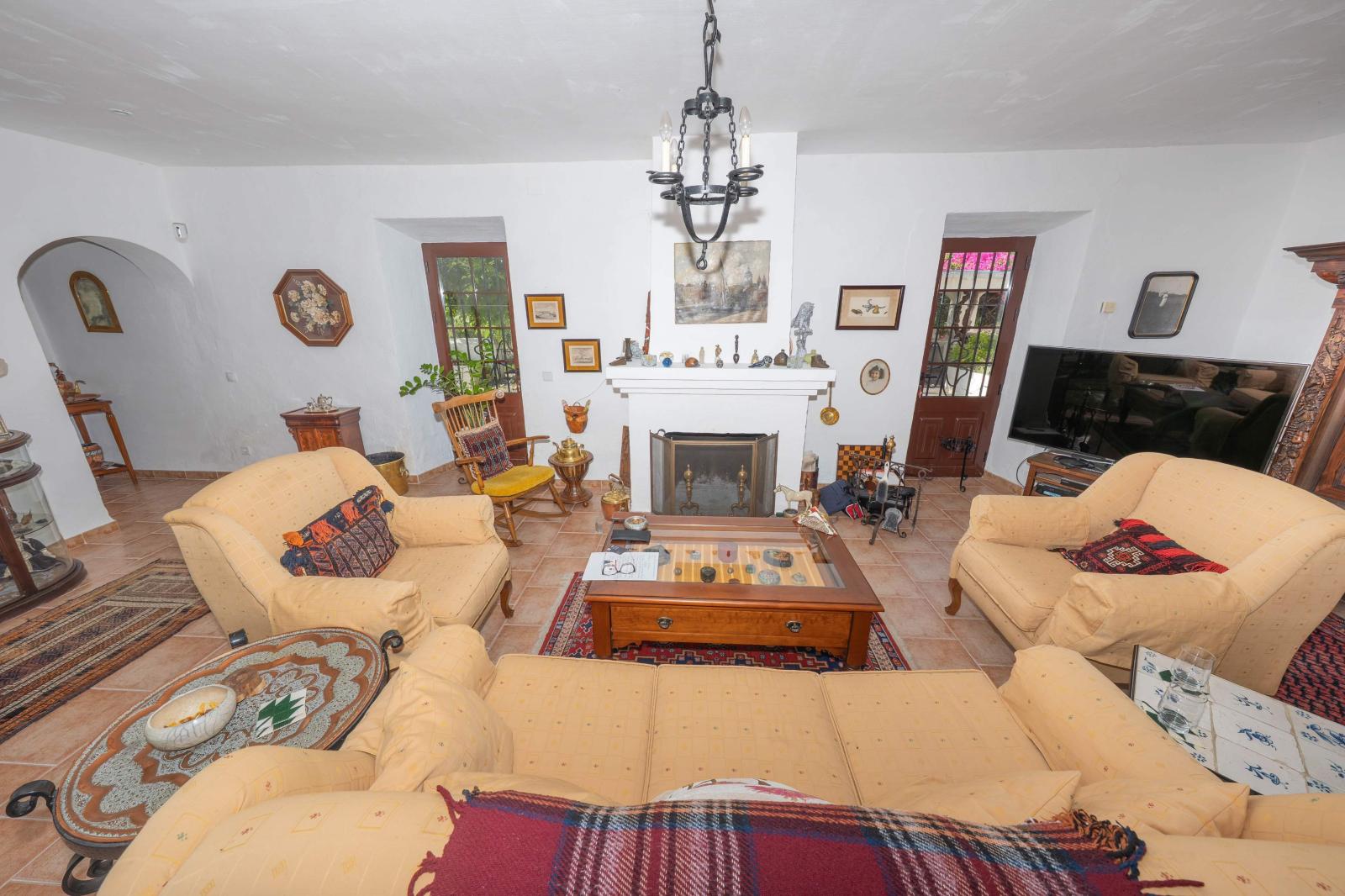 Chalet for Sale in Alhaurín de la Torre