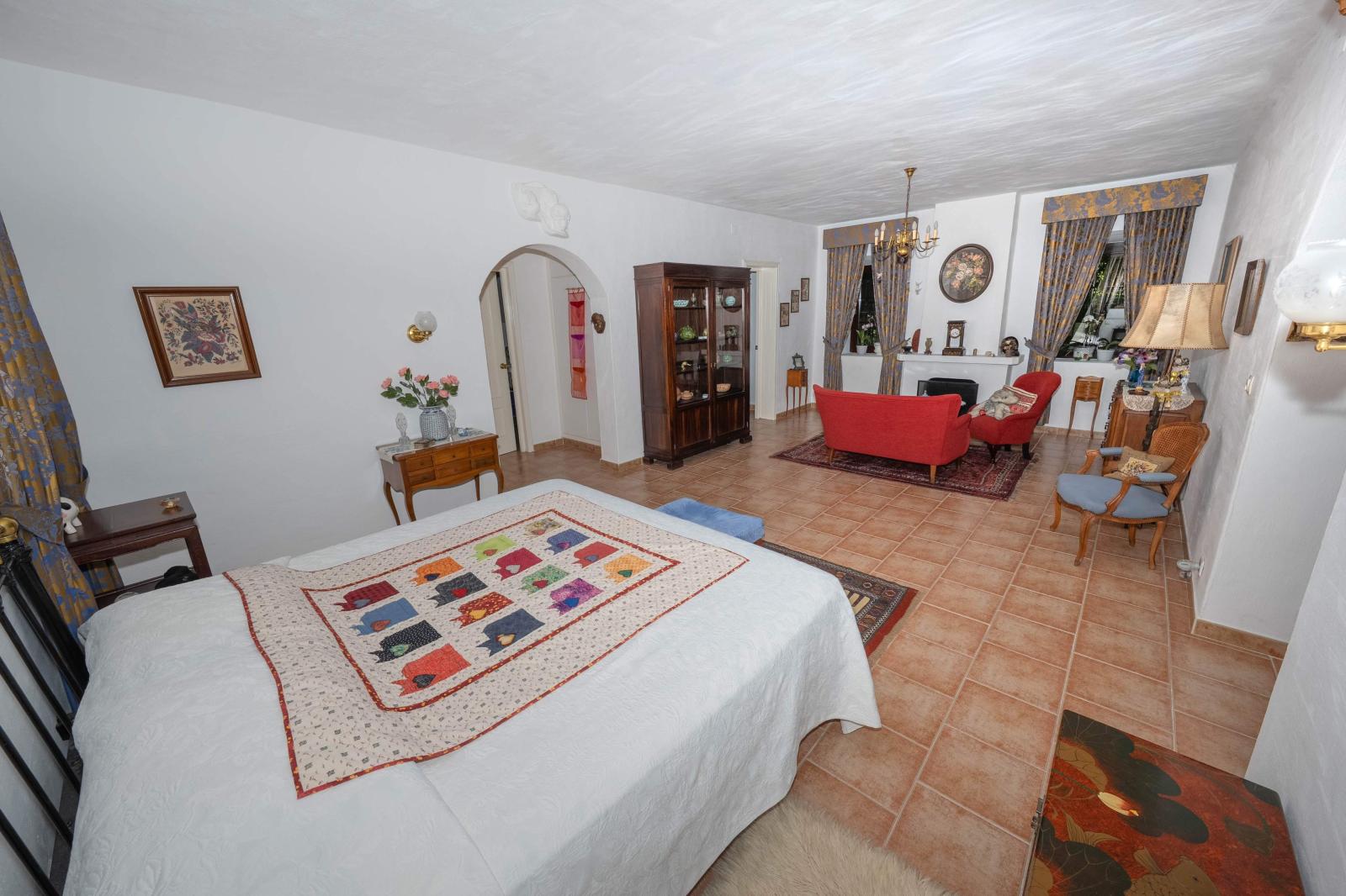 Chalet for Sale in Alhaurín de la Torre