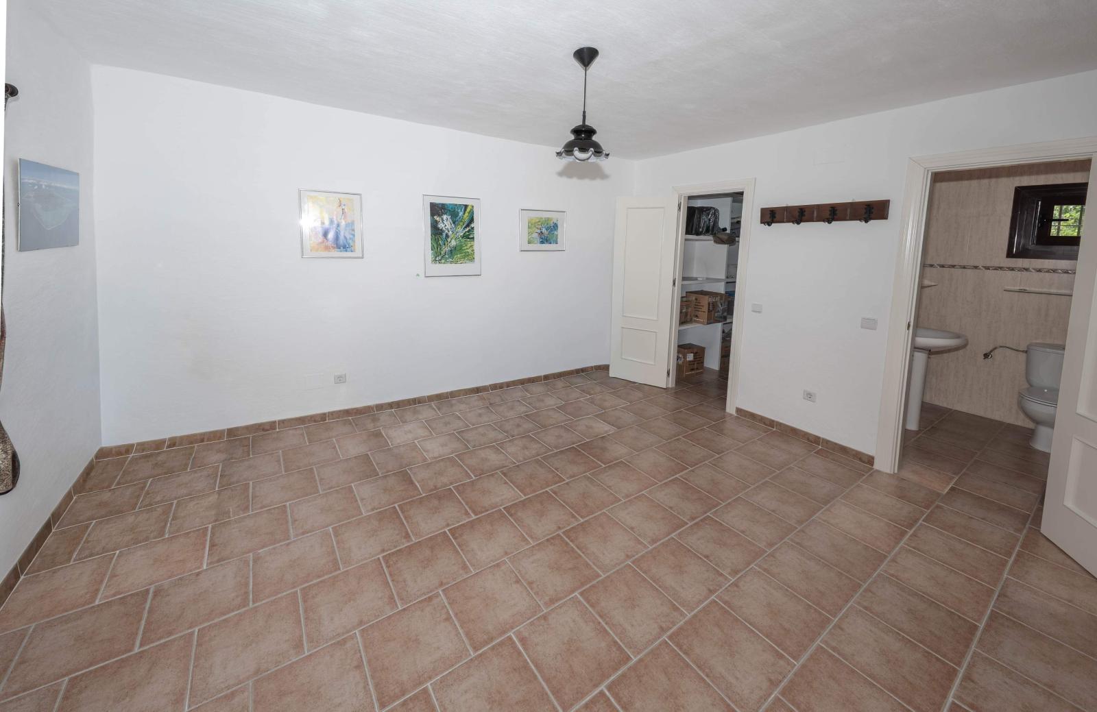 Chalet for Sale in Alhaurín de la Torre
