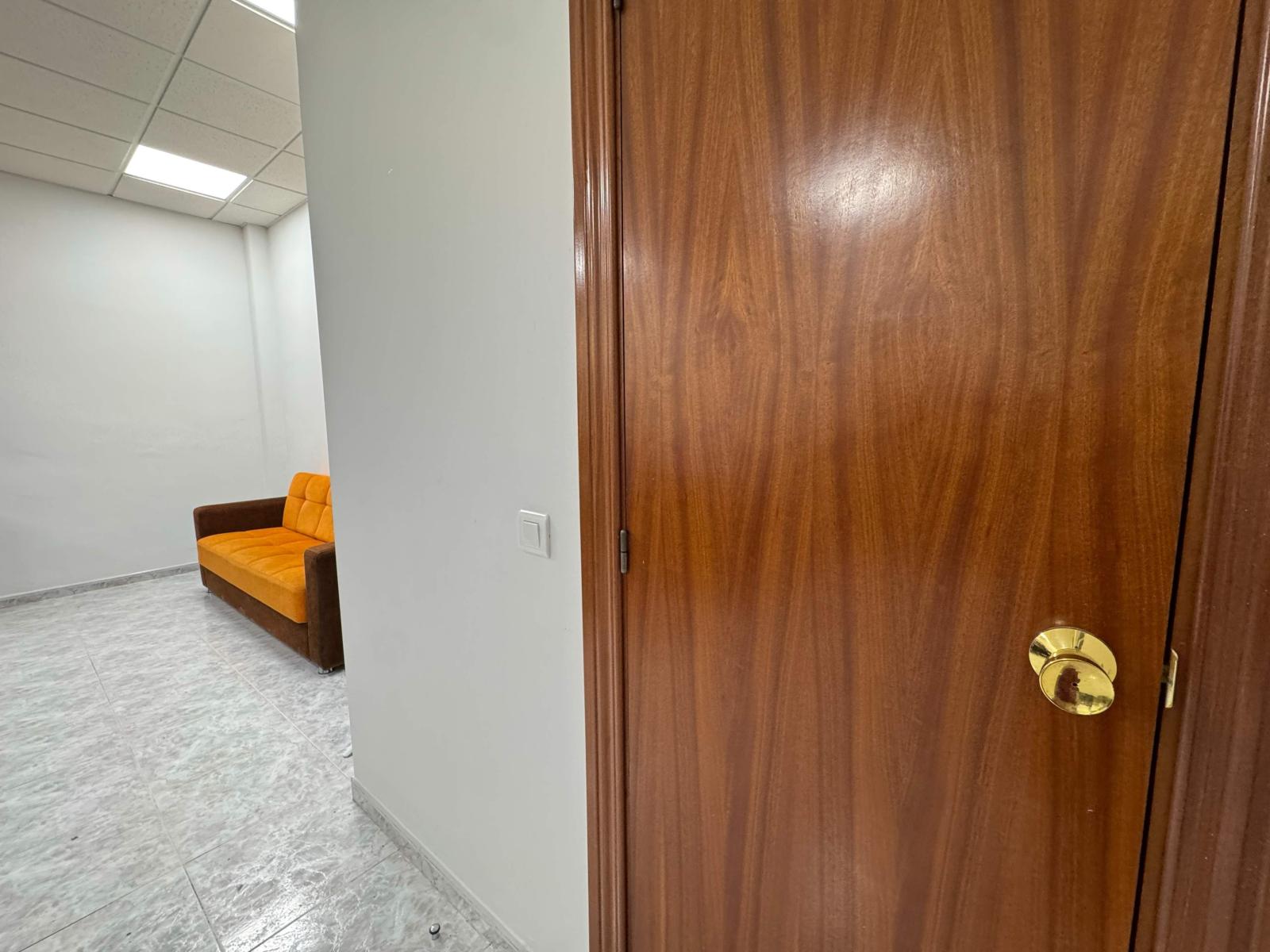Office for Sale in Benalmádena