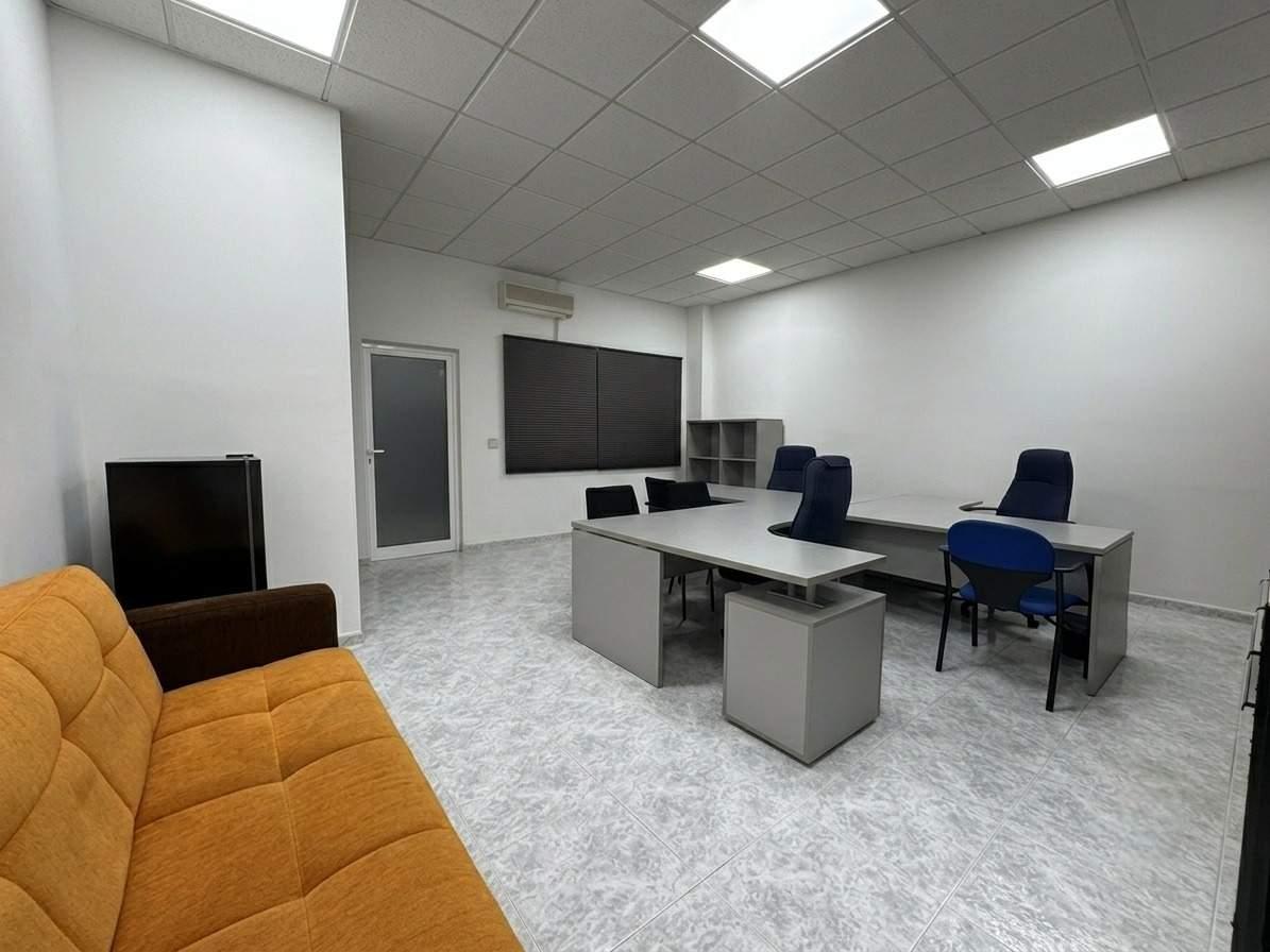 Office for Sale in Benalmádena