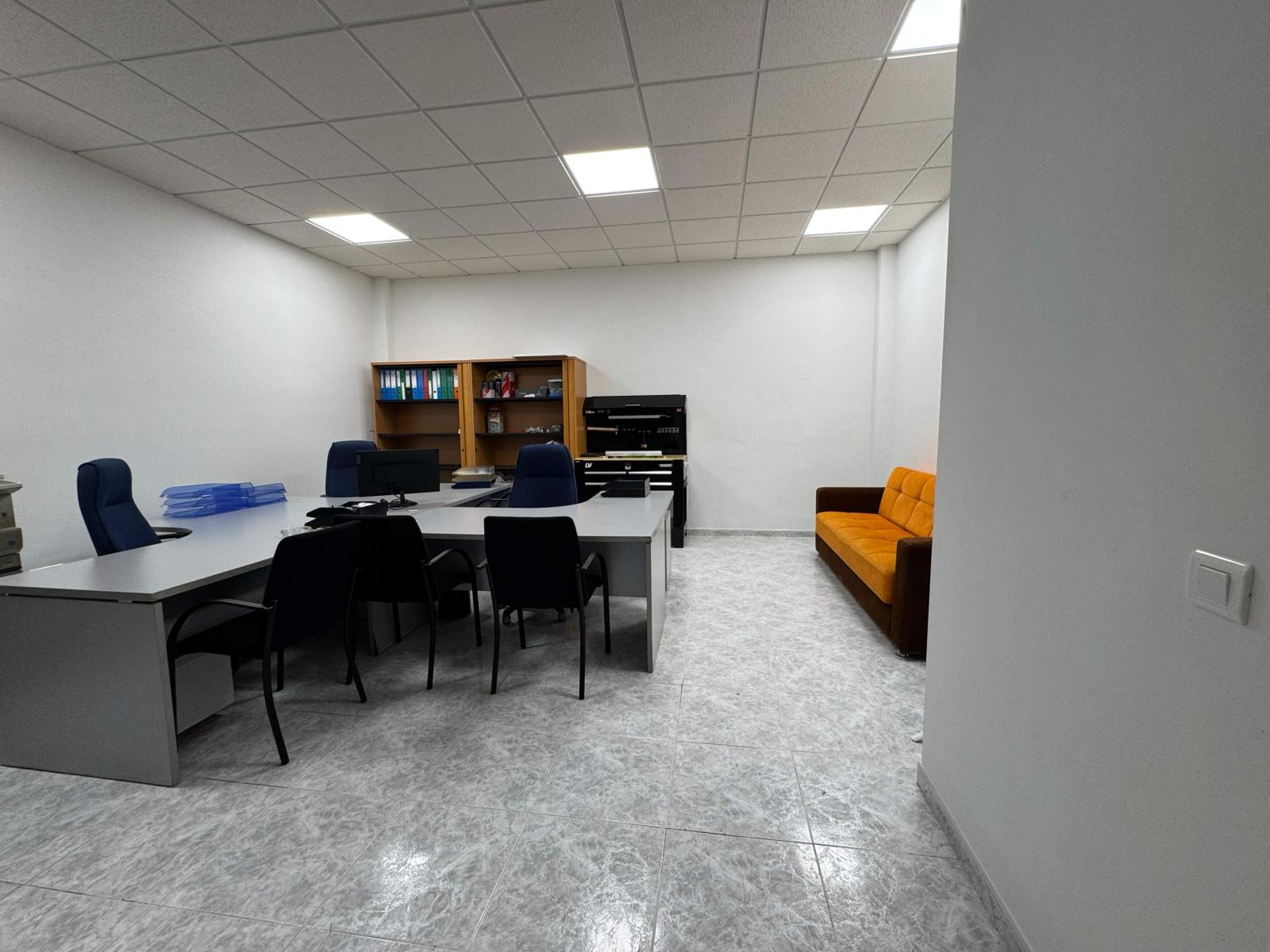 Office for Sale in Benalmádena