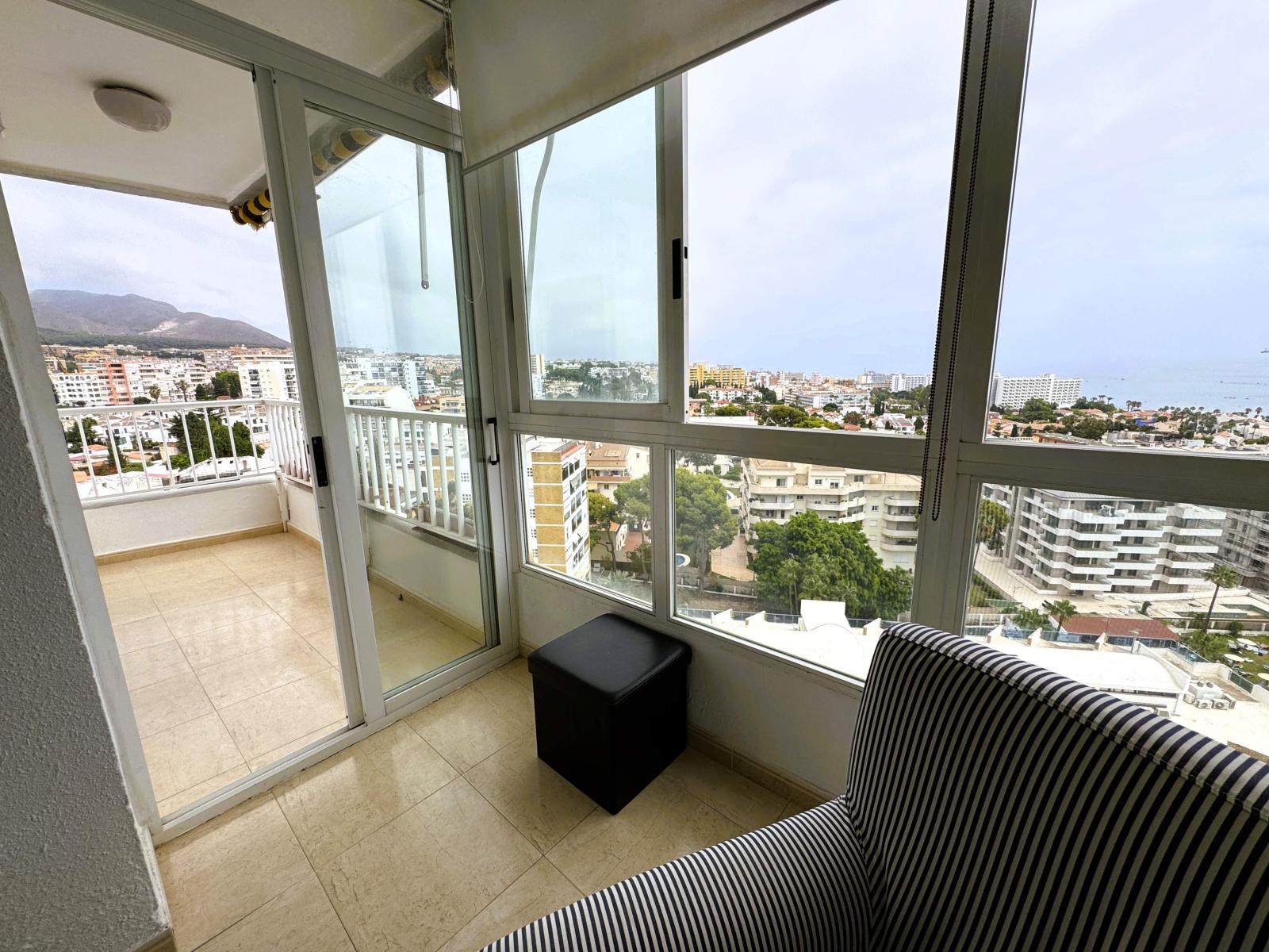 Flat for Sale in Benalmádena