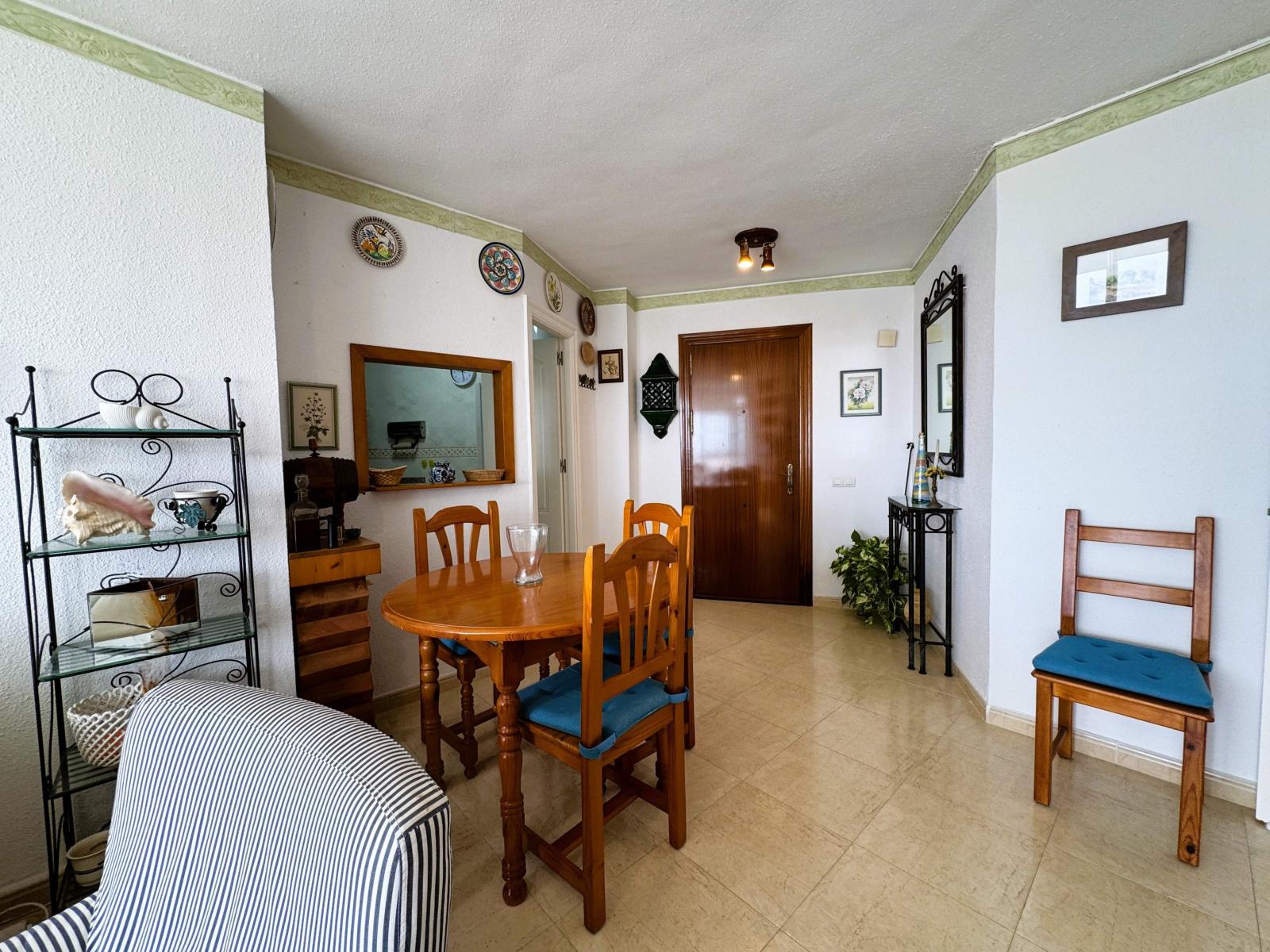 Flat for Sale in Benalmádena