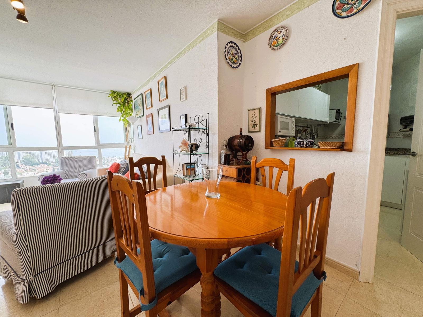 Flat for Sale in Benalmádena