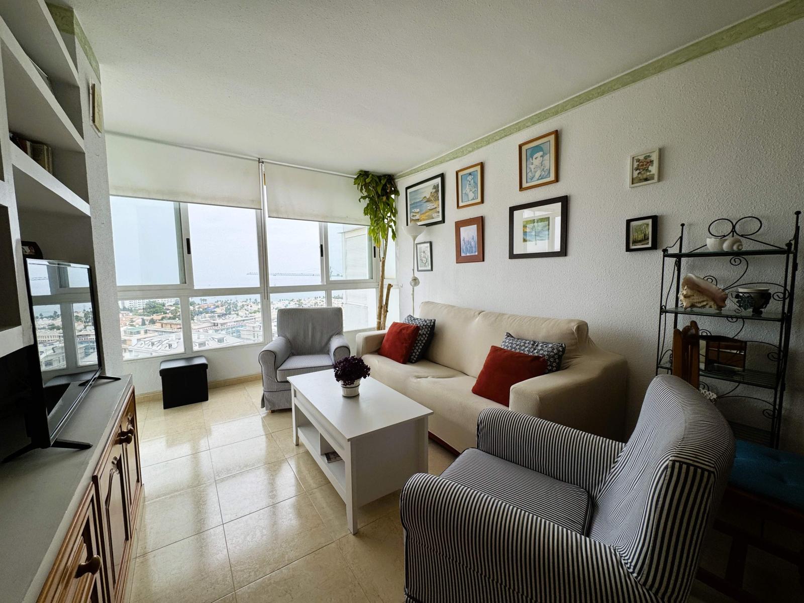 Flat for Sale in Benalmádena